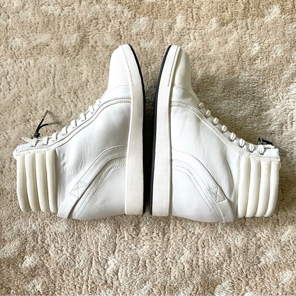L.A.M.B Georgi White Leather Hidden Wedge Zip Up High Top Sneaker Size 8 1/2 - Picture 6 of 15